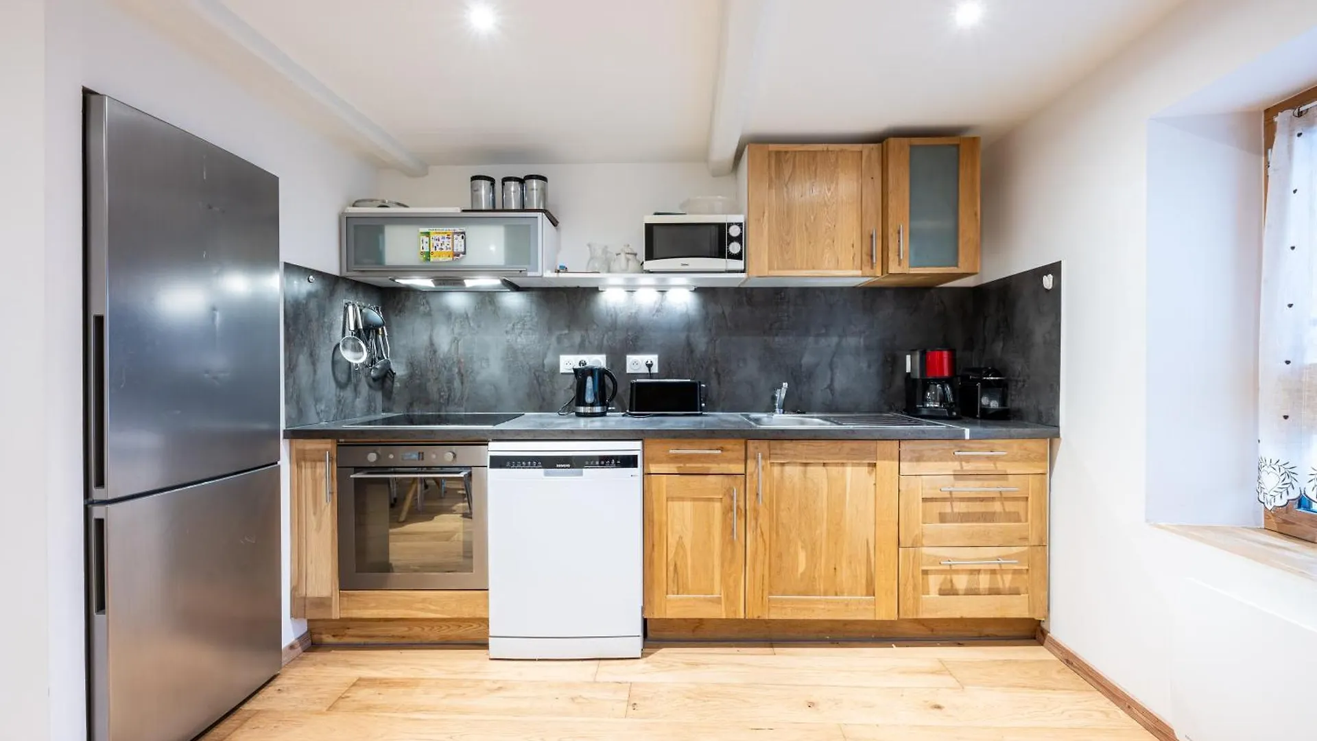 La Source Apartment Brides-les-Bains 0*,