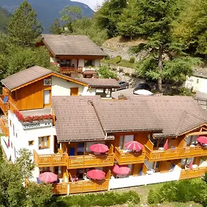 La Rochetaillee Apartment